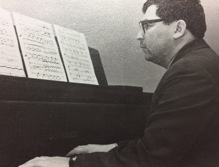 За созданием произведения, 1975г., г.Семипалатинск