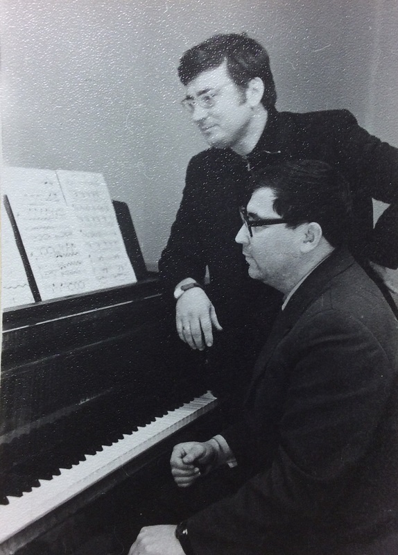 В процессе творчества, 1975г., г.Семипалатинск